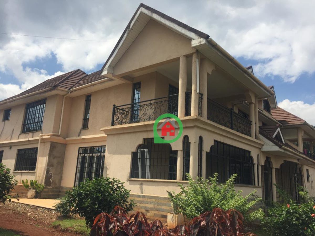 7 bedroom mansion on 0.6 acres for sale in Runda Grove